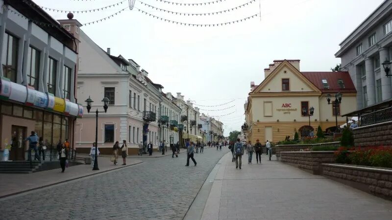 Какие улицы в гродно. Гродно пешеходная улица Советская. Пешая улица Гродно. Ул Гагарина Гродно. Г. Гродно, ул. Советская, 18.