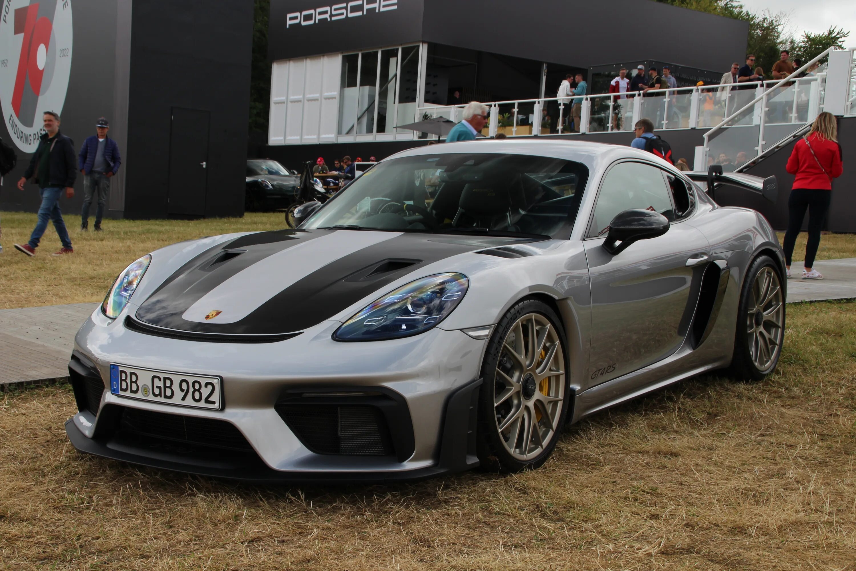 Porsche 982. Porsche 982. Порше кайман 2017. Porsche 718. Porsche 982.