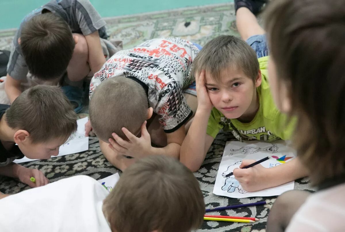 Несовершеннолетних оказавшихся в трудной жизненной