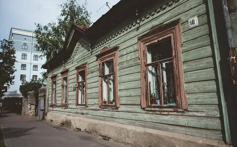 Улица с деревянными домами
