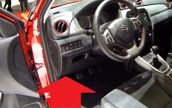 Сузуки витара как снять аккумулятор Как снять генератор на Suzuki Grand Vitara II YouTube