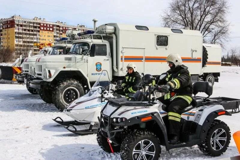 Организация мто мчс. Техника МЧС. Спецтехника МЧС. Спасательная техника МЧС. Техника спасателей МЧС.