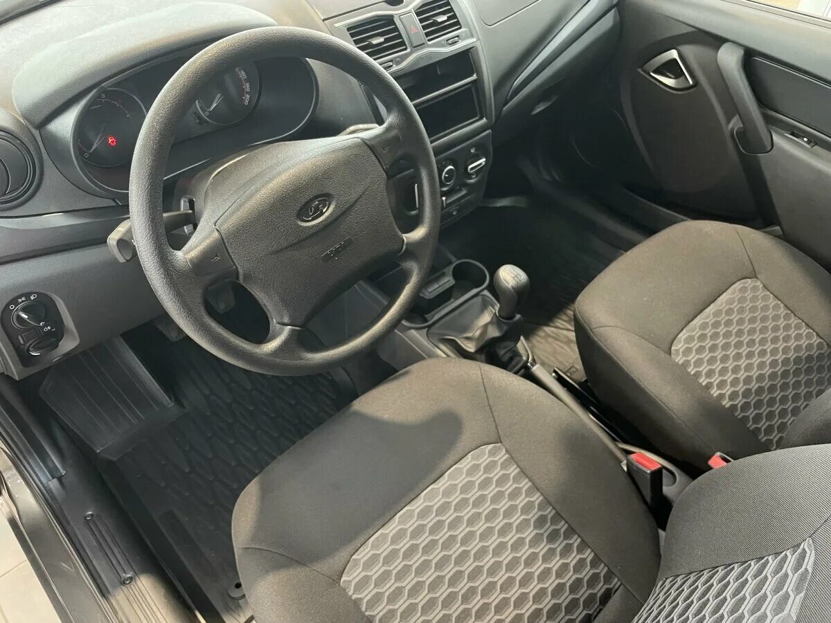 гранта 2022 видео. лада гранта 2022 салон. лада гранта фл седан. гранта 2022 видео. гранта 2022 новый кузов.