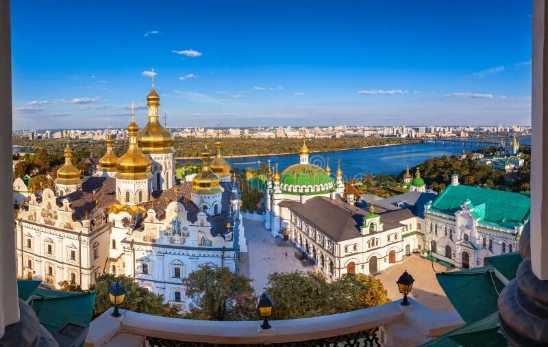 Файл:Київ. Києво-Печерська лавра з лівого берега Дніпра..JPG - Вікіпедія