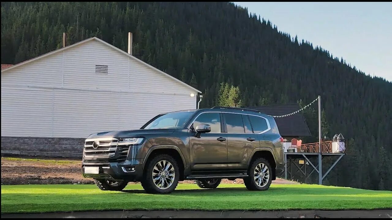 Тойота ленд крузер 300 lc. Toyota lc 300 70 anniversary. Тойота 300 видео. Toyota land cruiser 300 2022. Land cruiser 300 gr sport.