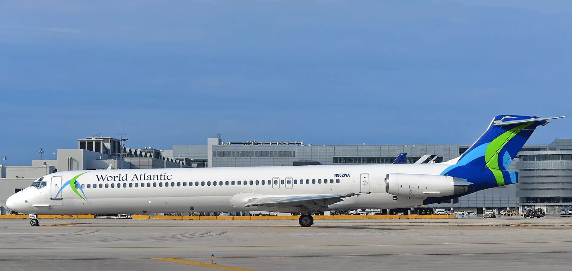 Атлантик ворлд. World Atlantic Airlines. United Airlines MD 80. Транс Атлантик авиакомпания. Атлантик авиакомпания фото.