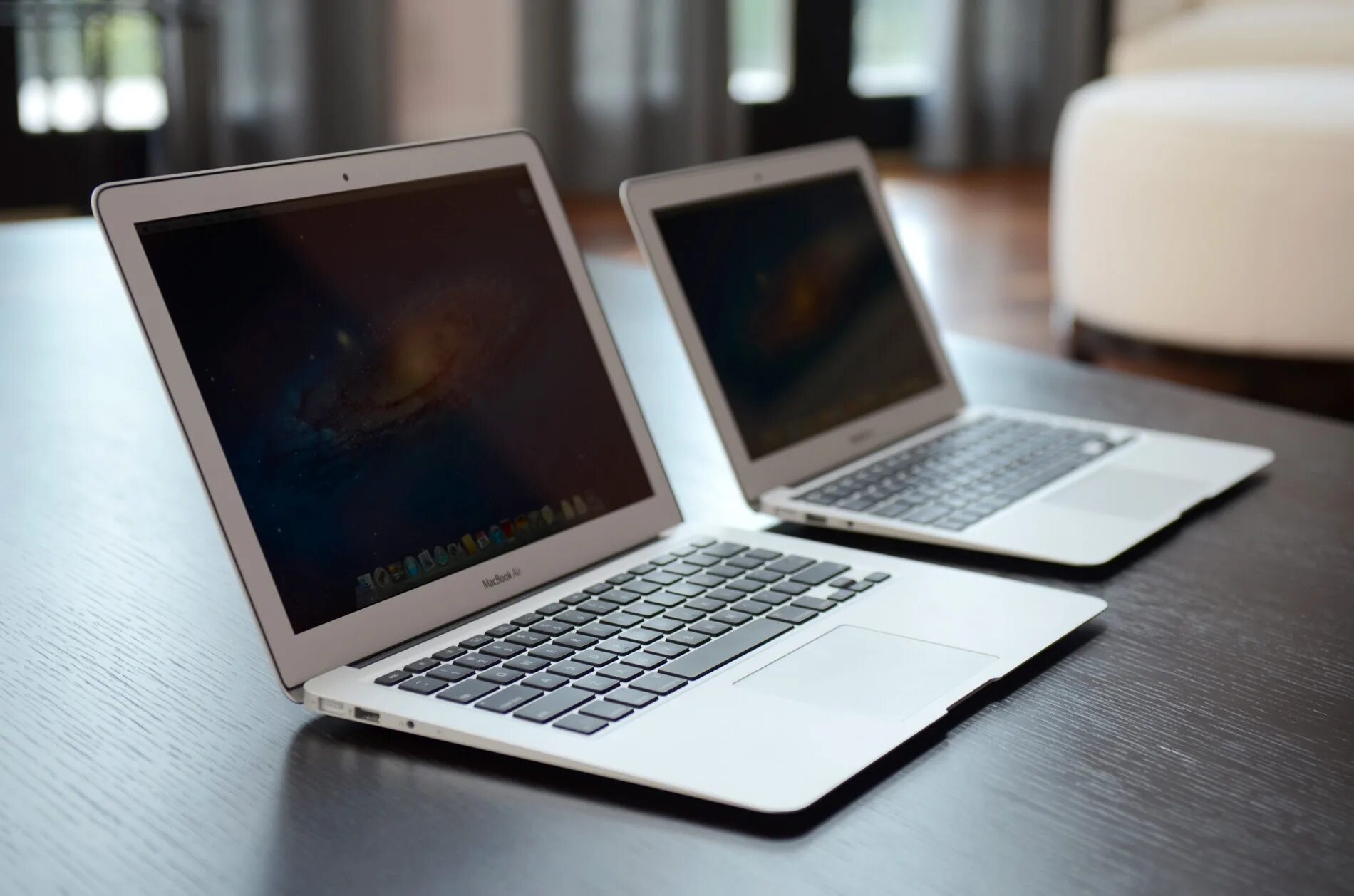 Ноутбук 13 поколения. MACBOOK Air 13. MACBOOK Air 13 inch. MACBOOK Air 11. MACBOOK Air 2011.