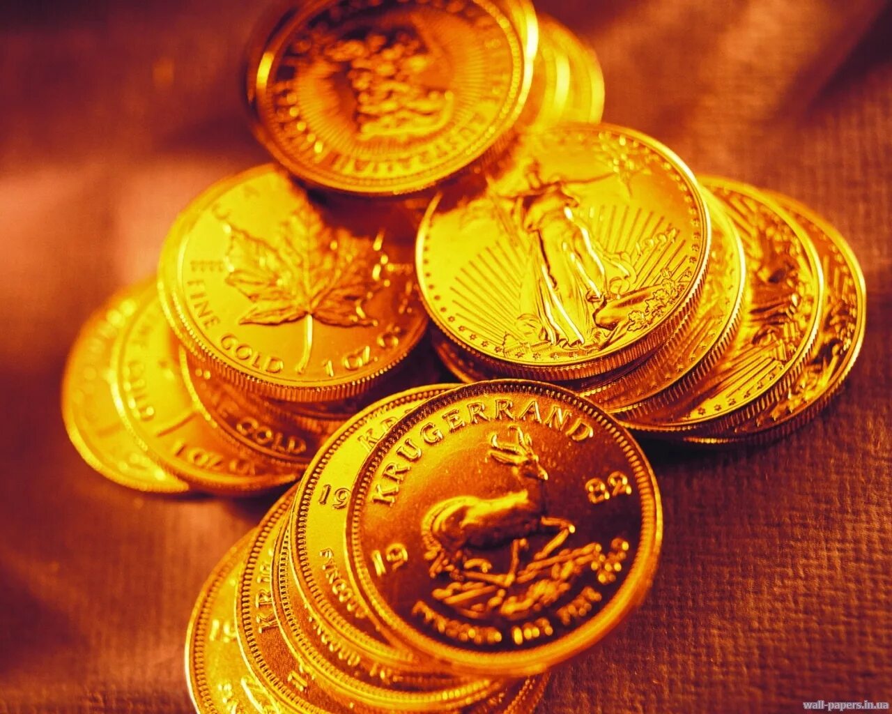 Мировые деньги золото. Золото монеты. Металлические деньги. Золотая Монетка. Монеты из золота.