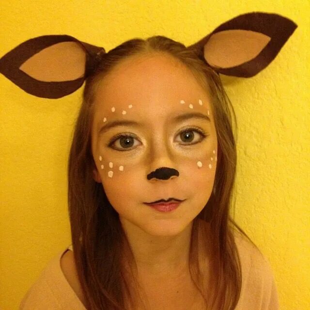 8 pretty halloween makeup ideas - doe-eyed deer with an antler + ear headband #m