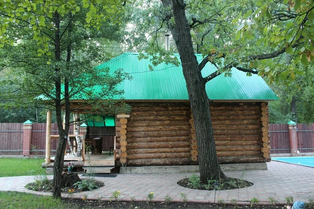 Гостиница в бузулукском бору. Река боровка бузулукский бор. Приволье бузулукский бор. Турбаза сосны бузулукский бор. Бузулукский бор санаторий.