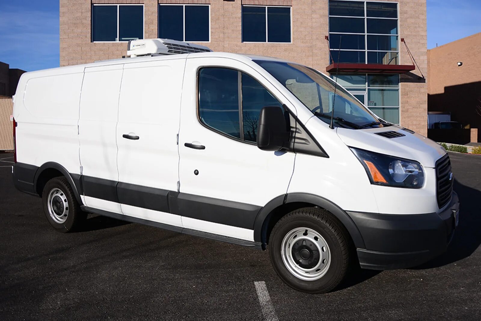 Ford transit 2017. Ford transit van 2020. Ford transit van, 2009. Форд транзит 150. Форд транзит 150.