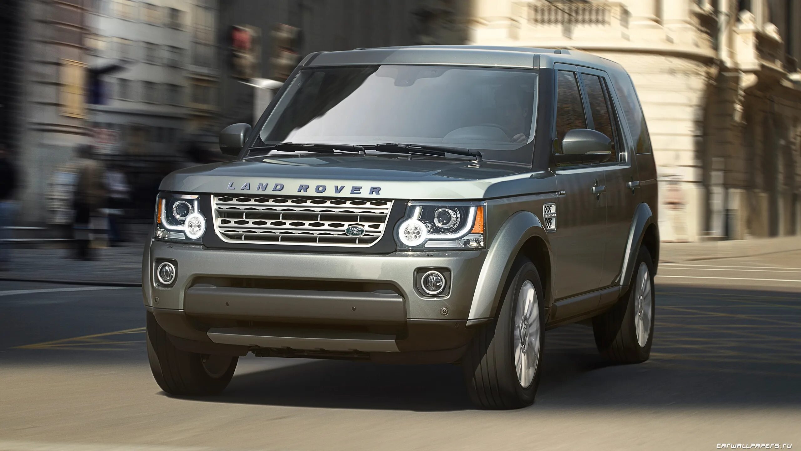 Л ровер дискавери. Ленд Ровер Дискавери 4 2014. Land Rover Discovery 3 новый. Land Rover Discovery 4. Ленд Ровер Дискавери 2015.