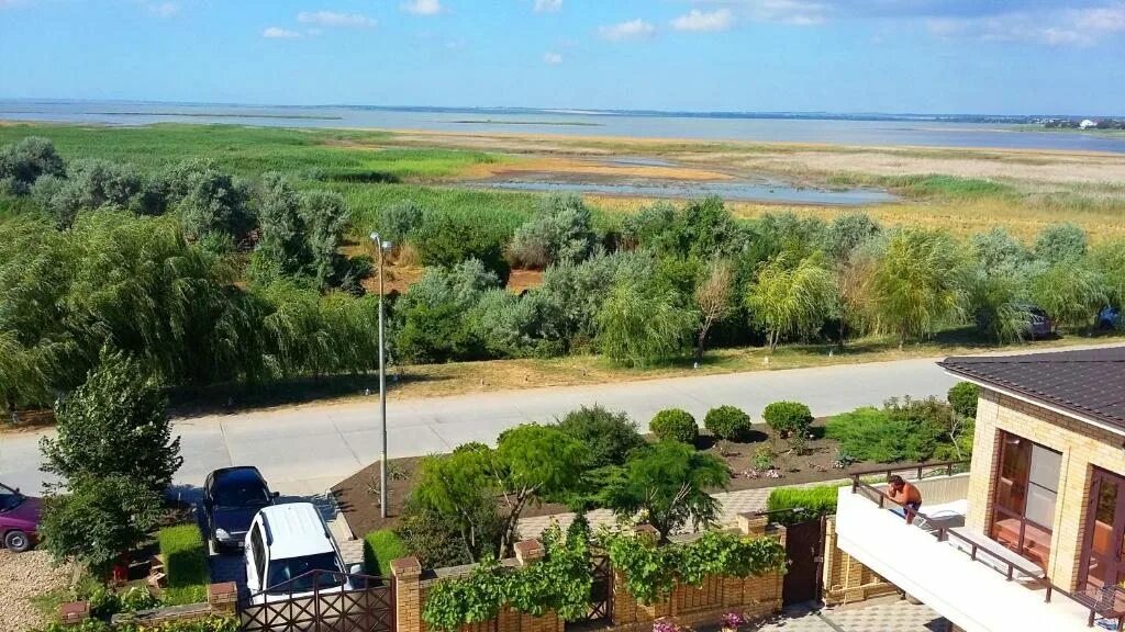 Тихий берег витязево. Анапа лиманная. Лиманный берег. Лиманный берег. Золотой берег витязево.