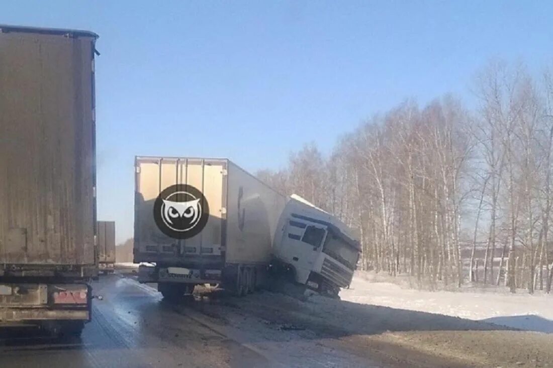 6 20 утра. Аварии в Пензенской области на трассе м5. Трасса м5 Пенза. ДТП на трассе м5 в Пензенской обл. Перевернулась фура на Пензенской трассе.