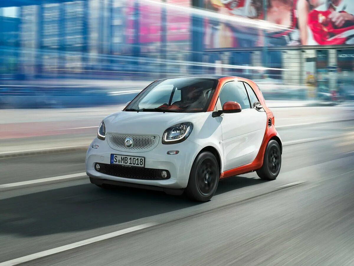 маленькие машины в москве. Smart fortwo. машина smart fortwo. Smart fortwo 2008. маленькие автомобили.