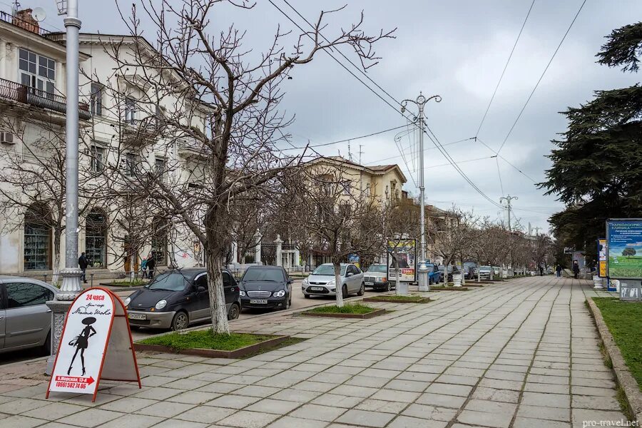 Площадь лазарева. Площадь Лазарева Севастополь. Улица Лазарева Севастополь. Сквер Лазарева Севастополь. Улицу "большая морская Севастополь 2014.