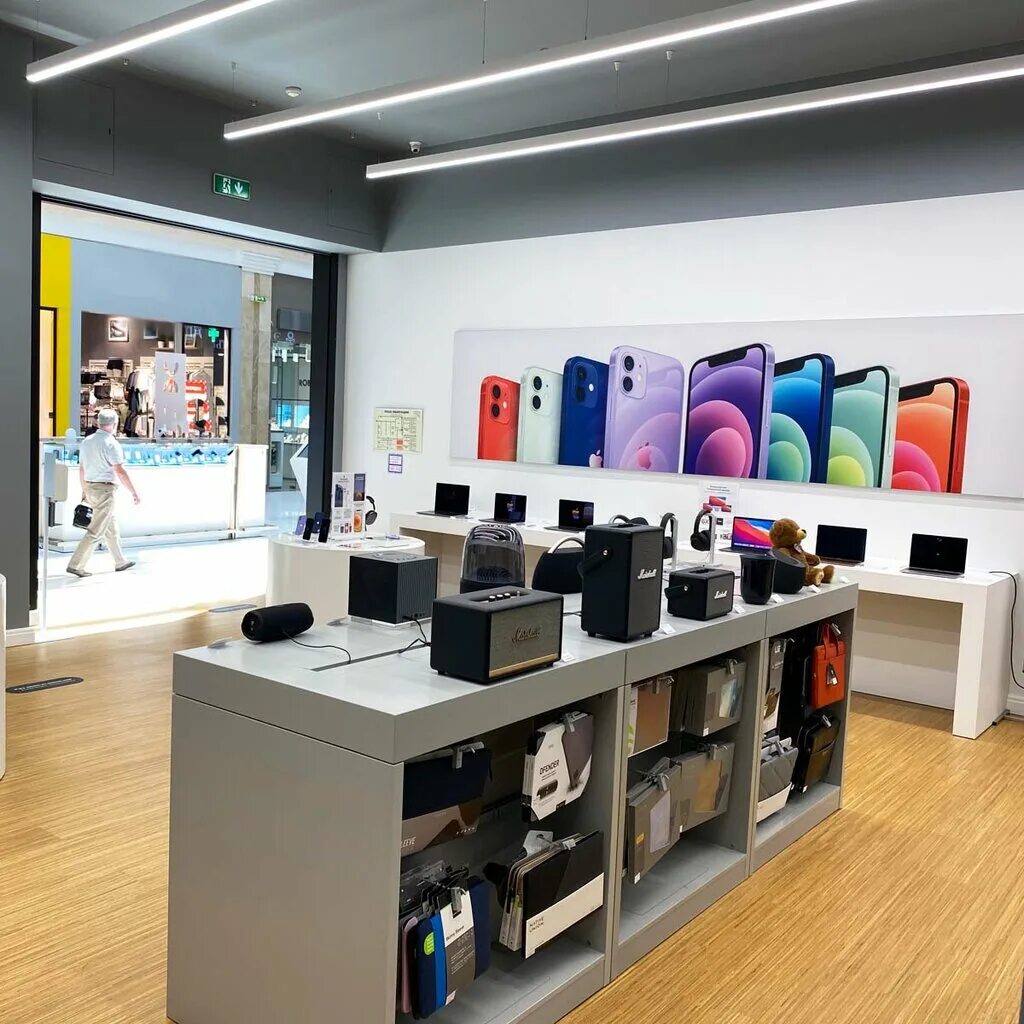 Re store москва. магазин apple внутри. Re store москва. Is store moscow. профсоюзная 56 тюмень.