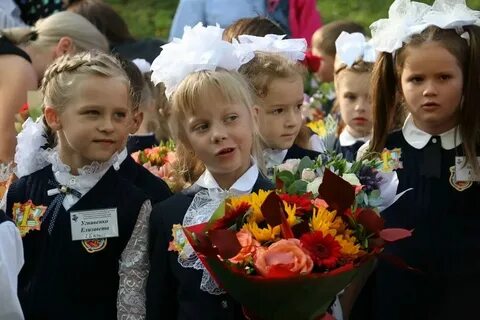 Школа на рассветной