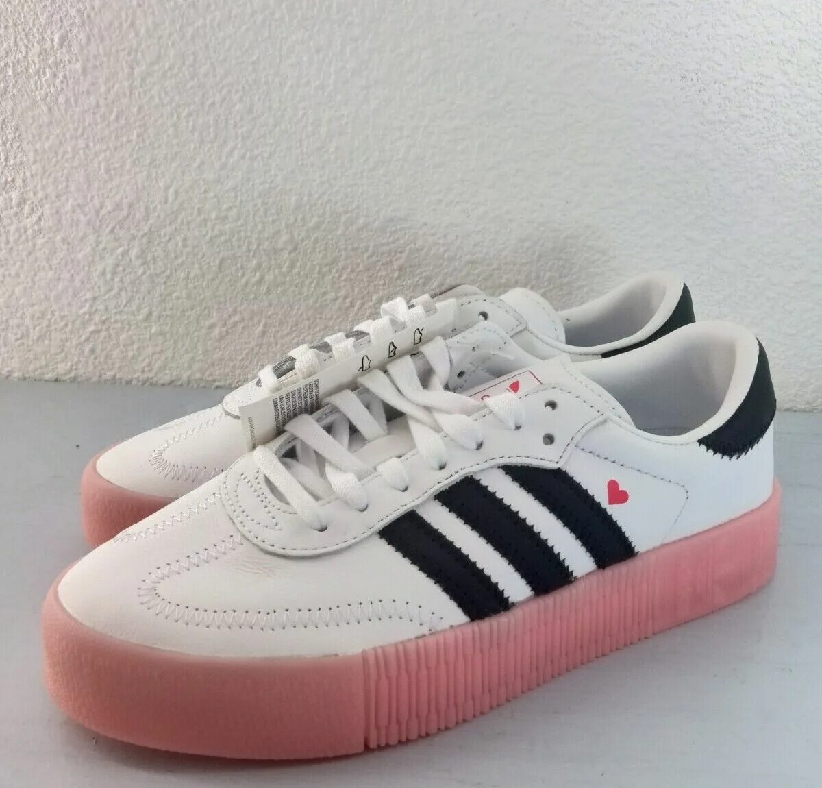 Адидас самба розовые. Adidas Samba Rose ef4965. Adidas Samba Rose женские белые. Sambarose adidas Valentine. Adidas Samba Rose женские.