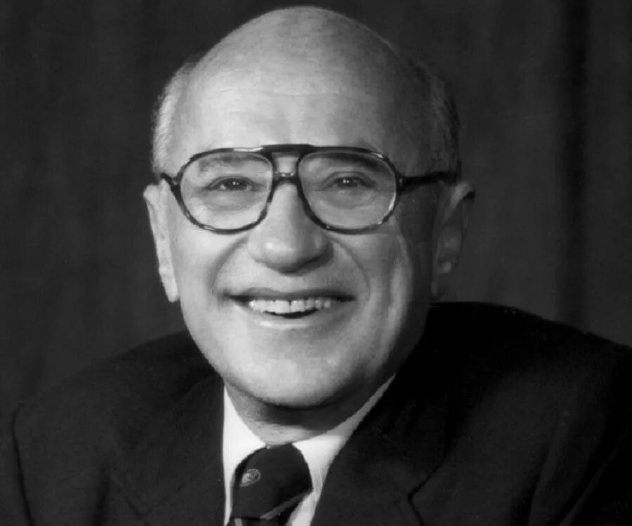 Экономист фамилия. Милтон Фридман. Джон Фридман экономист. Milton Friedman Biography. Милтон Фридман в 1929.