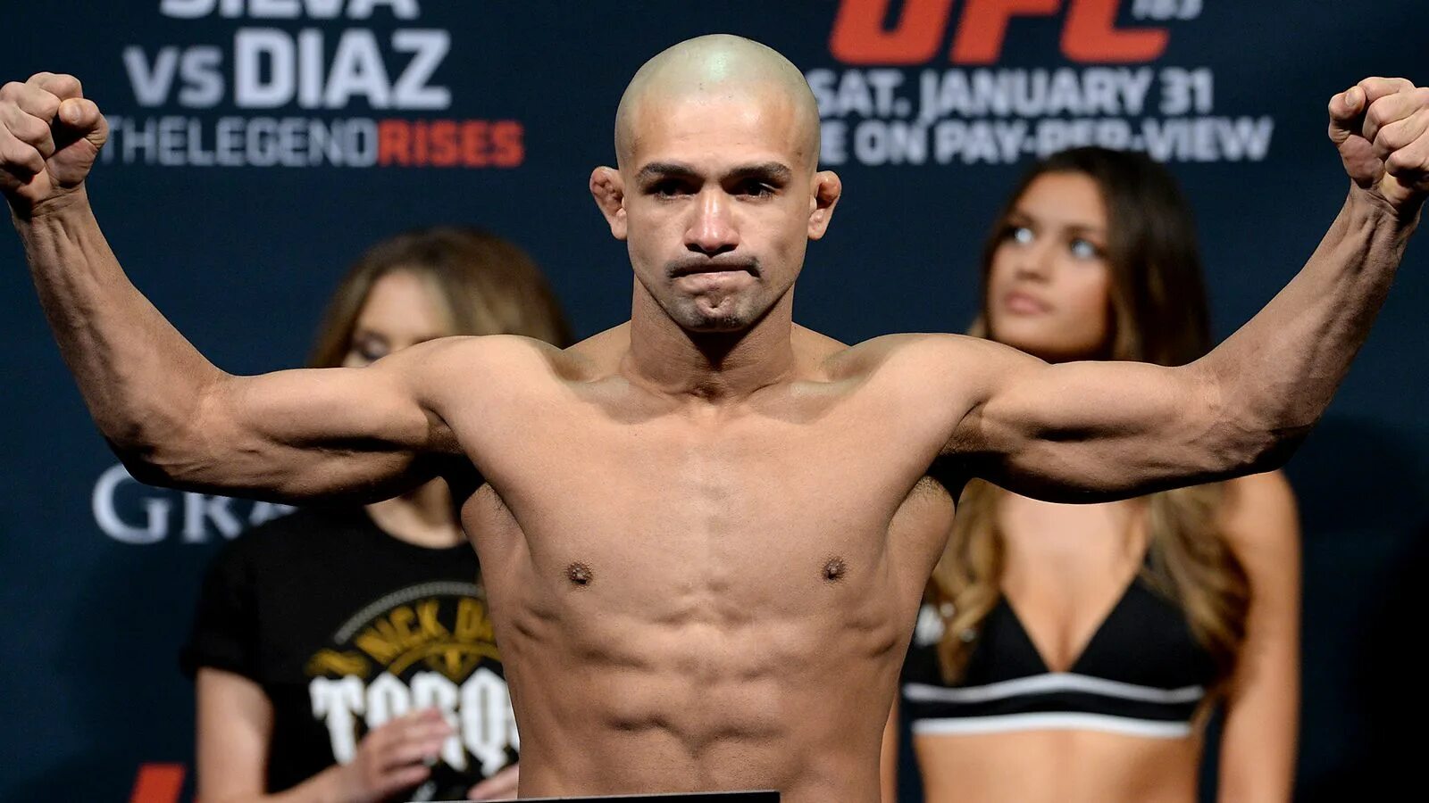 Диего брандао макгрегор. Диего брандао. Диего брандао конор макгрегор бой. Брандао боец юфс. Бразильский боец мма.