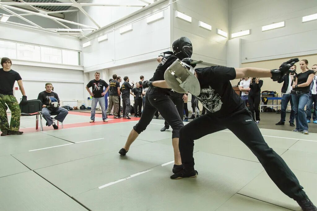 школа ножевого боя москва. ножевой и палочный бой. ножевой бой. секция ножевого боя. секция ножевого боя.