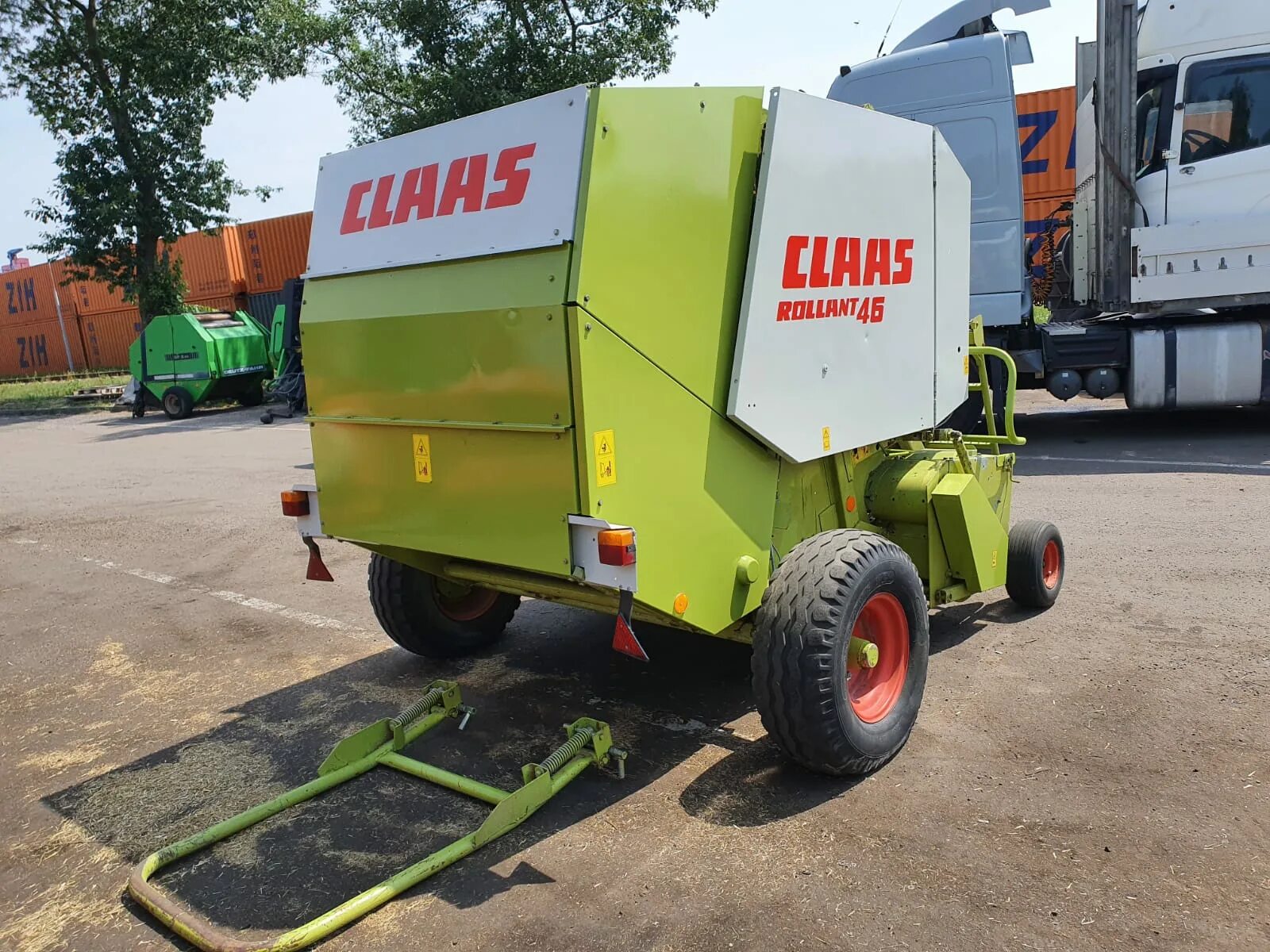 Пресс-подборщик CLAAS Rollant 46. Пресс подборщик CLAAS 66. Пресс подборщик class Rollant. CLAAS Rollant RF 1250.