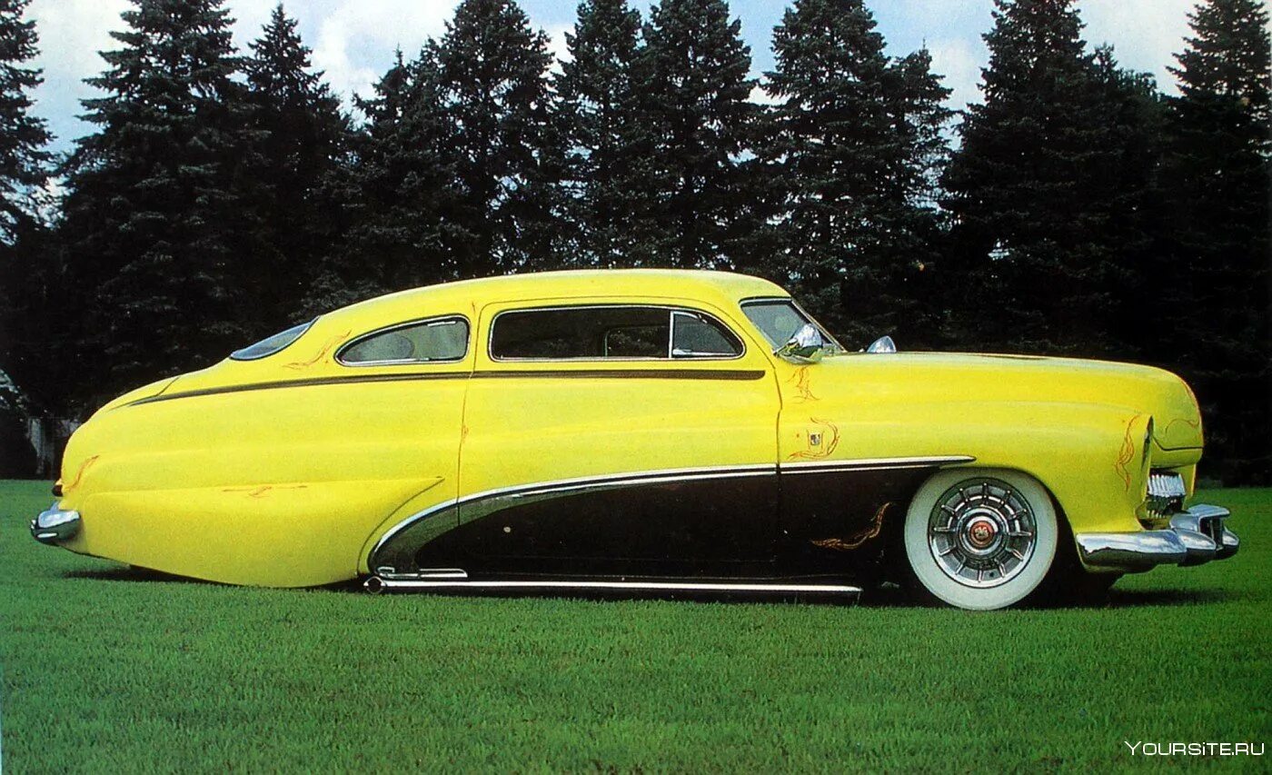 Mercury автомобильная марка. Джордж машина. Джордж машина седан. Yellow Merc.