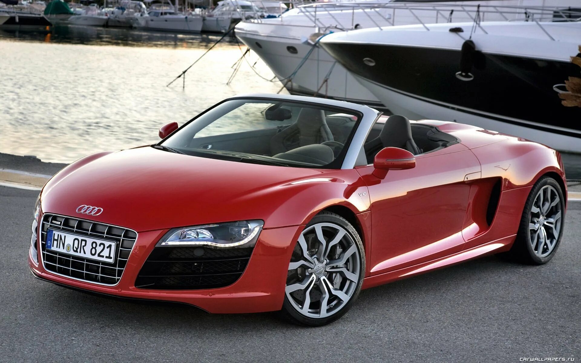 Фото машины 8. Audi r8 Spyder 5.2 FSI quattro. Audi r8 Roadster. Ауди р8 кабриолет. Ауди р8 Спайдер 2010.