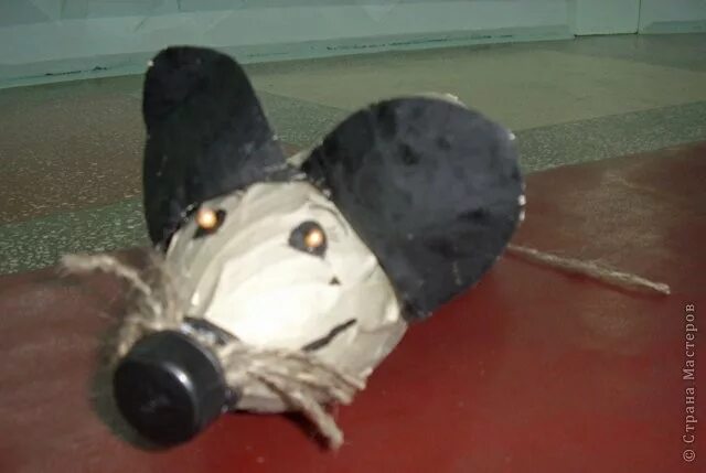 мышка из бутылки. поделка мышка из пластиковой бутылки. мышка из бутылки. сделать мышь из бутылок. мышки из пластмассовых бутылок.