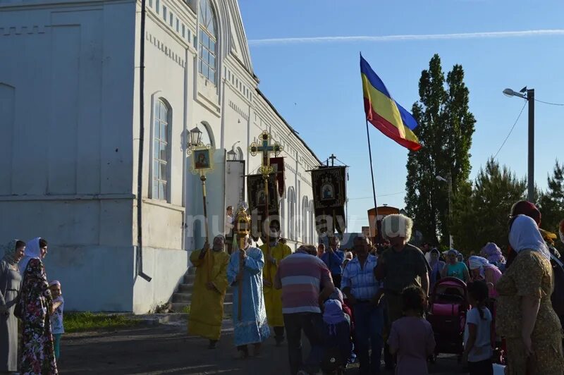 Погода село новый усмань. Спасская Церковь новая Усмань. Казанский храм новая Усмань. День села новая Усмань. Спасская Церковь новая Усмань Старая.