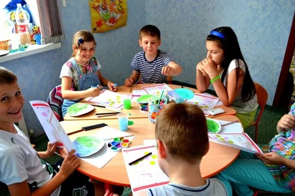 Для детей в клубе летом