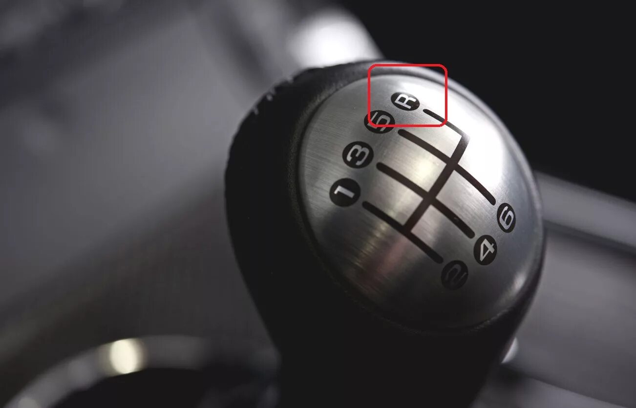 Коробка передач задний ход. Ручка мкпп мазда 6 gg. Коробка передач задний ход. Лада веста переключение передач. Рычаг кпп шевроле круз.