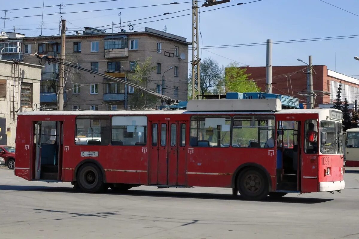 ЗИУ 10 Челябинск. Троллейбус Челябинск ЗИУ-5. Троллейбус Челябинск 2023. 10 Троллейбус Челябинск.