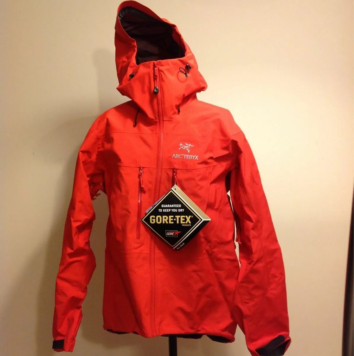 куртки gore tex pro. куртки gore tex pro. куртка norrona lyngen gore-tex. Black yak jacket gore-tex. куртка simms pro dry gore-tex jacket.