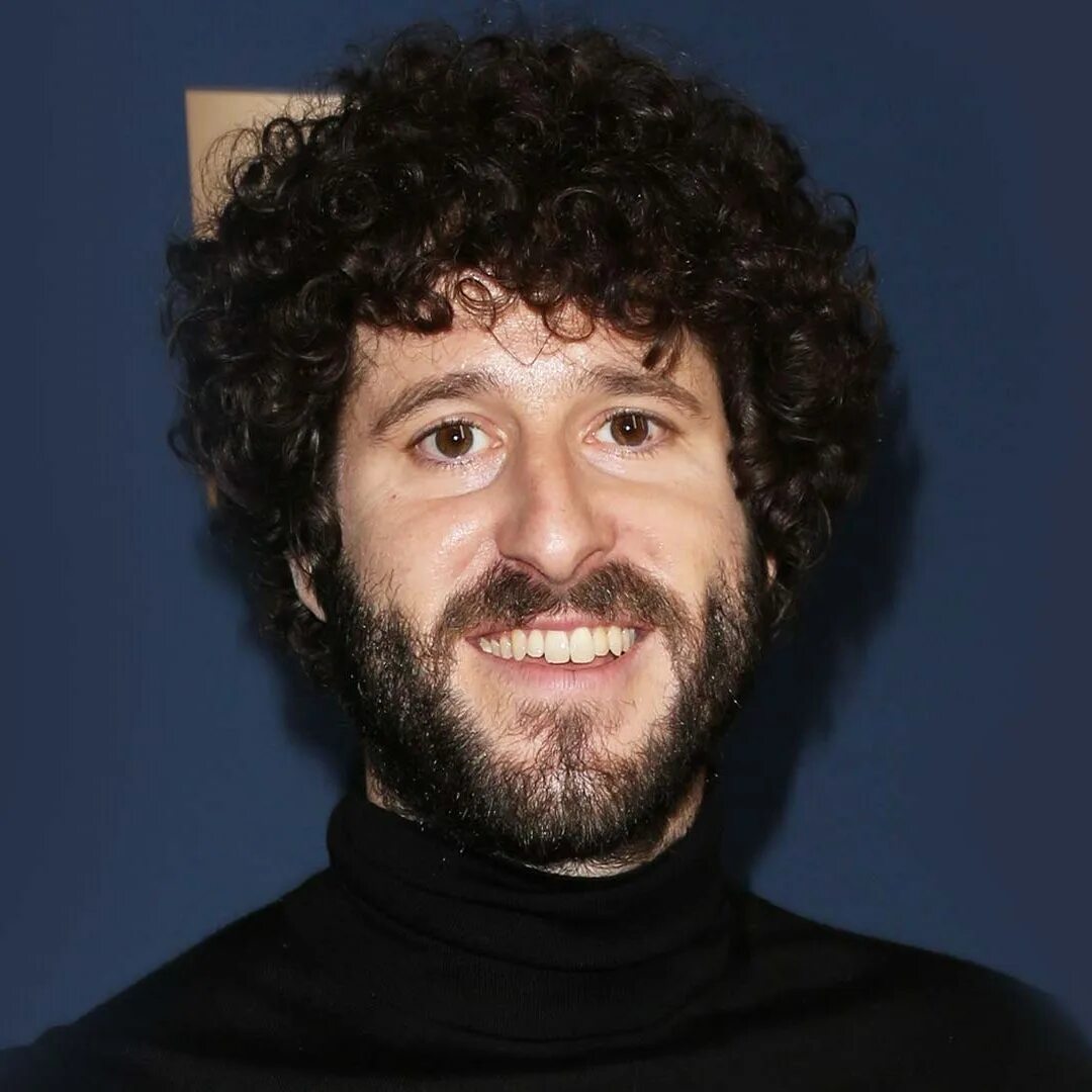 Lil dick. Lil Dicky. Лил ТИДЖЕЙ 2023. Dicky Tarrach. Lil Dicky without Beard.