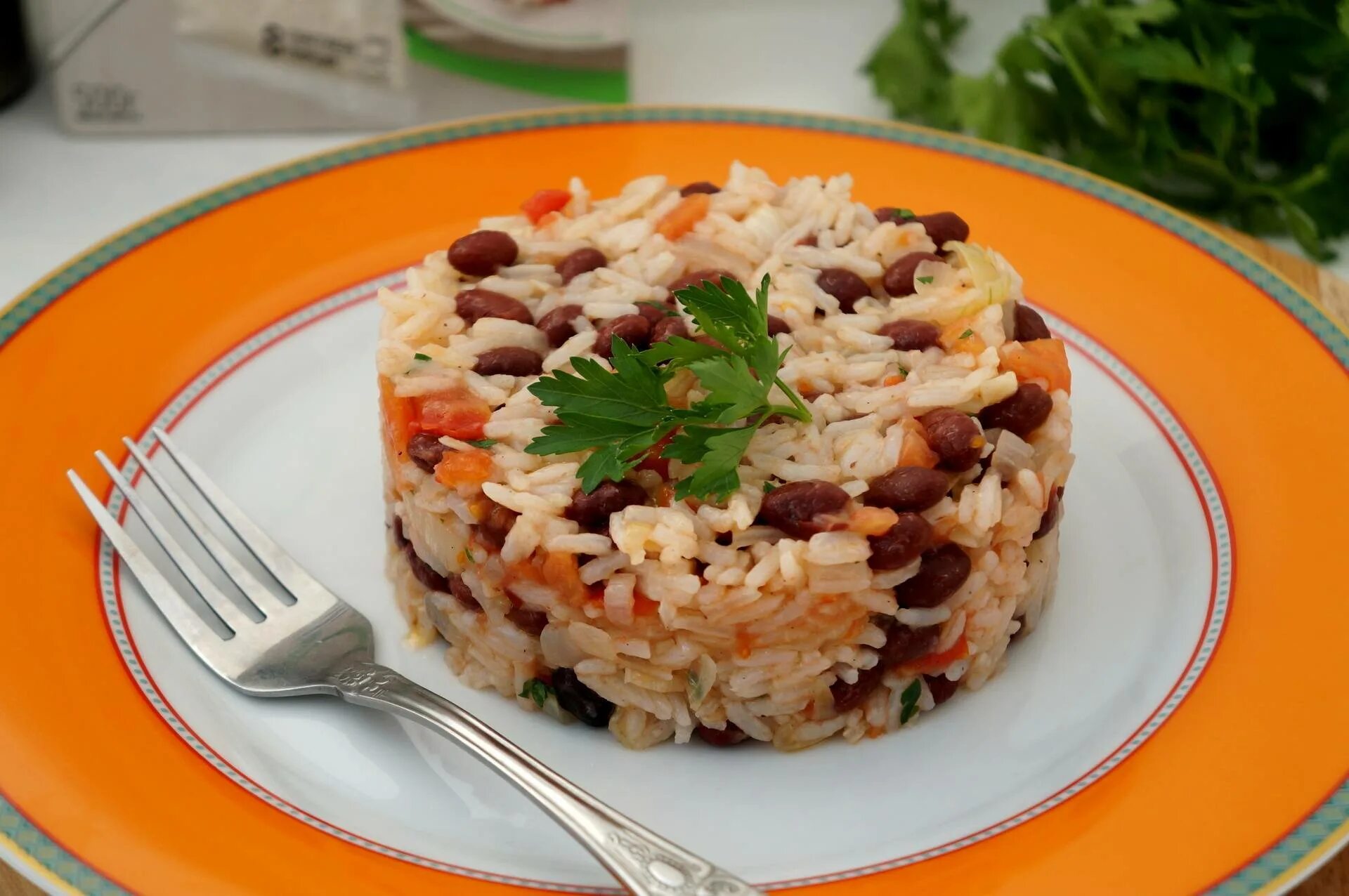 Вкусный рецепт салата с рисом