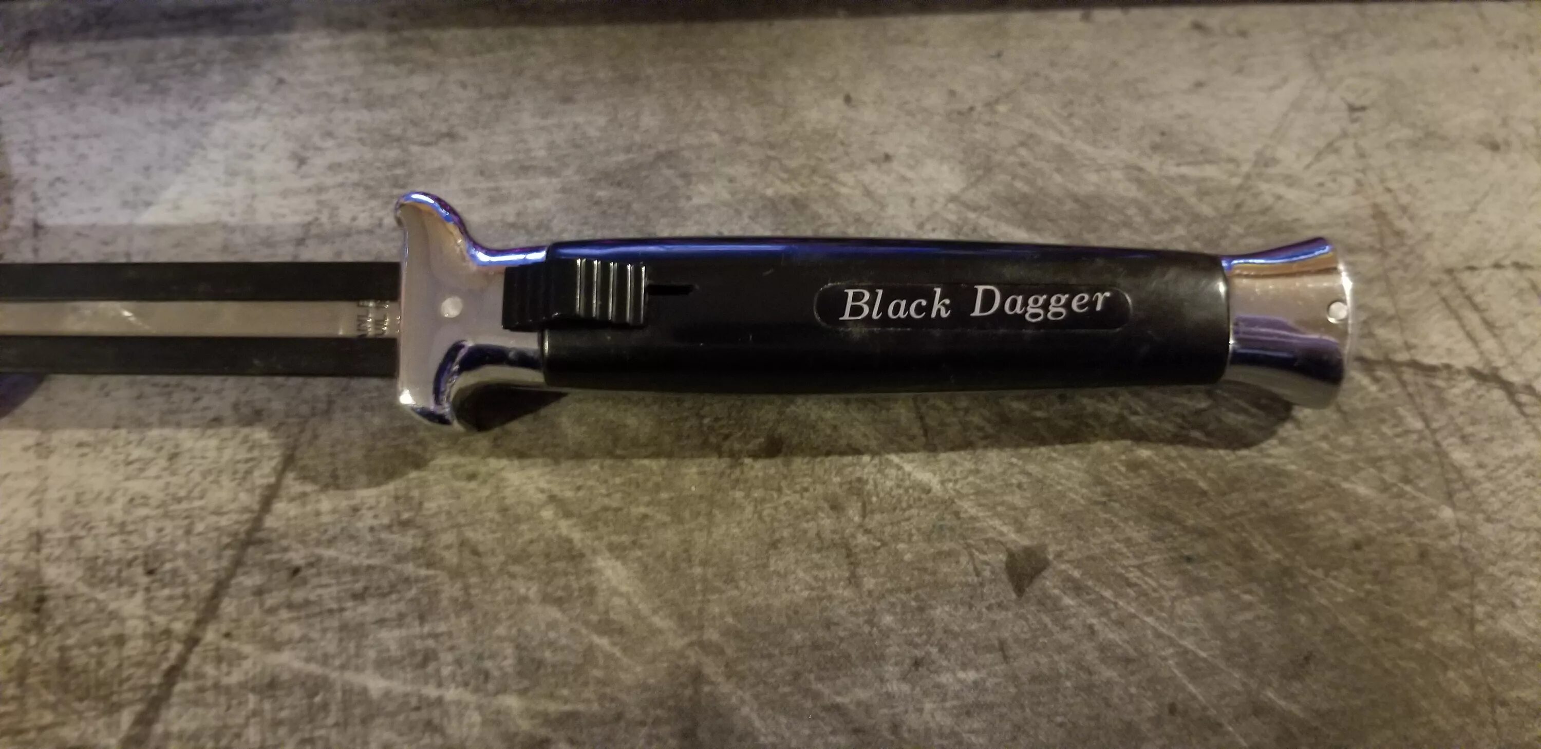 Ножи даггер купить. Нож Даггер вендетта. Складной нож Даггер. Даггер фронтальный нож. Складной нож вендетта.