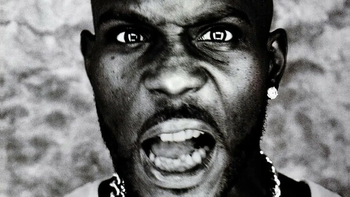 Dmx getting on the floor. DMX американский рэпер. DMX - get it on the Floor. DMX feat. Swizz Beatz - get it on the Floor. Get it on the Floor Swizz Beatz.