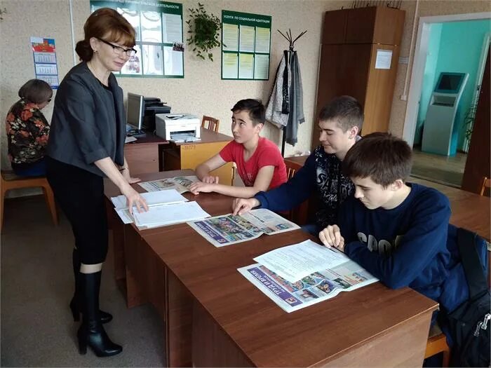 Биржа труда несовершеннолетних. Трудоустройство несовершеннолетних. Биржа труда несовершеннолетних. Трудоустройство несовершеннолетних граждан. Трудоустройство несовершеннолетних граждан.