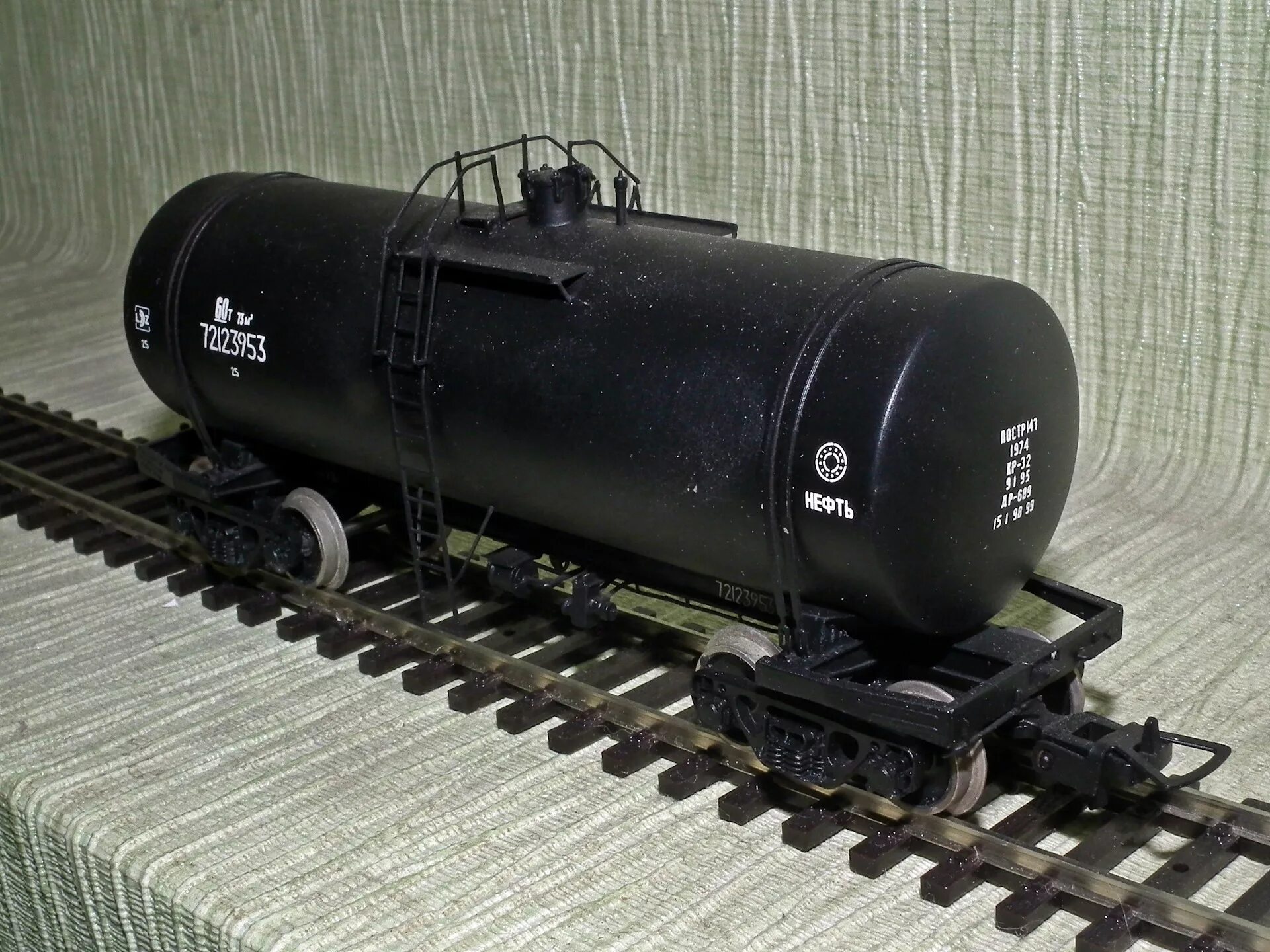 Жд цистерна модель15 1474. Цистерна 1 87. Piko 1/120 цистерна. Цистерна 1 87. Цистерна 1 87.