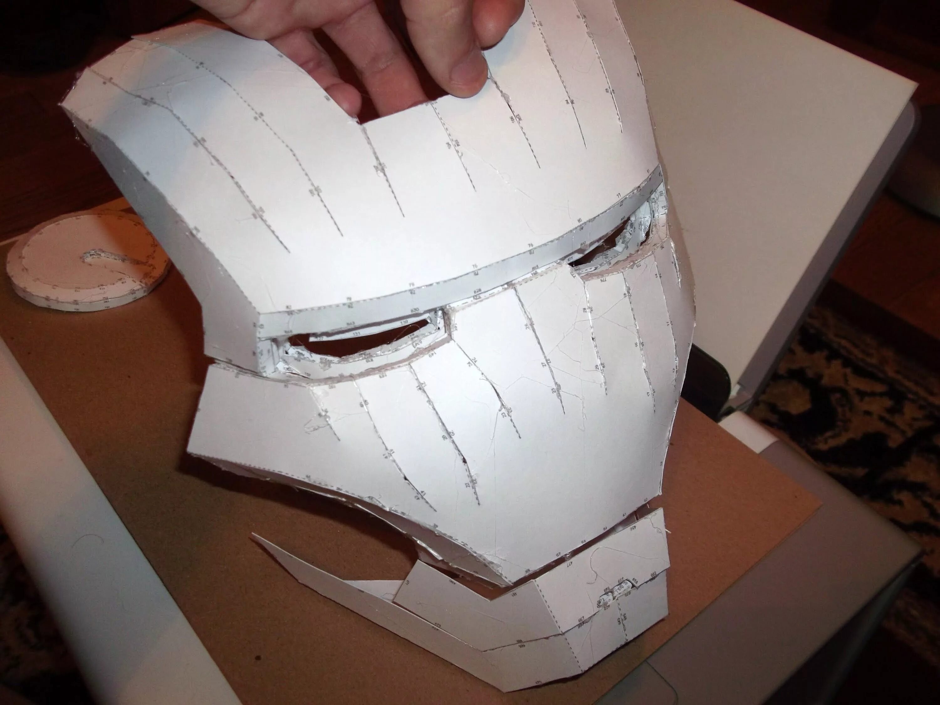 Шлем железного человека марк 85 пепакура. Шлем бамблби пепакура. Шлем железного человека марк 85 пепакура. Как сделать железную маску. Шлем железного человека пепакура развертка.