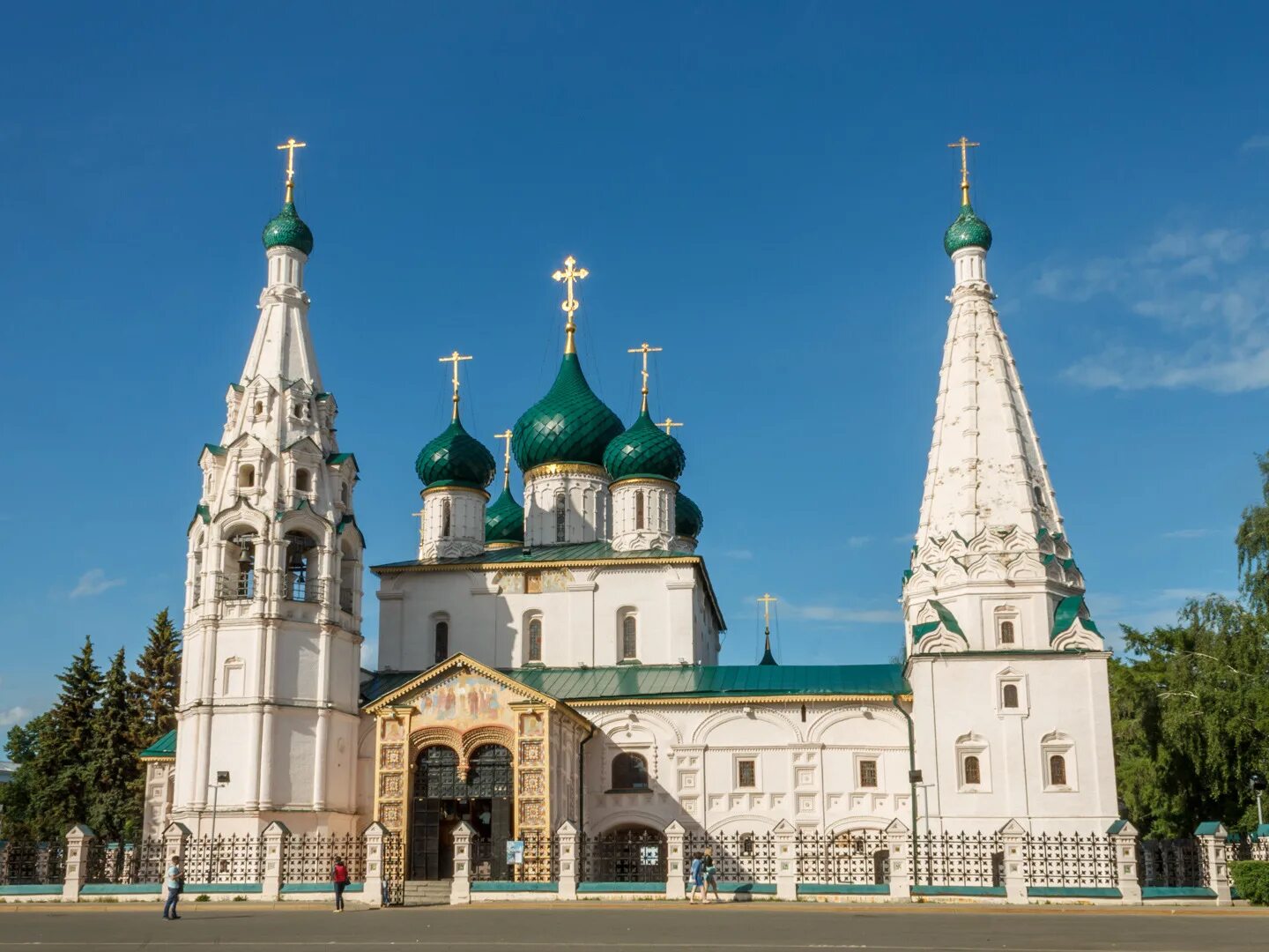 В каком городе находится достопримечательность