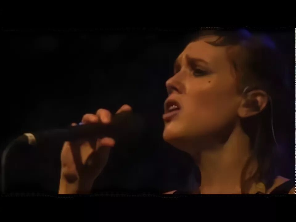 Песня заз je veux голос концерт. Zaz караоке. Je veux минус. Zaz je veux ноты. Zaz je veux слова.