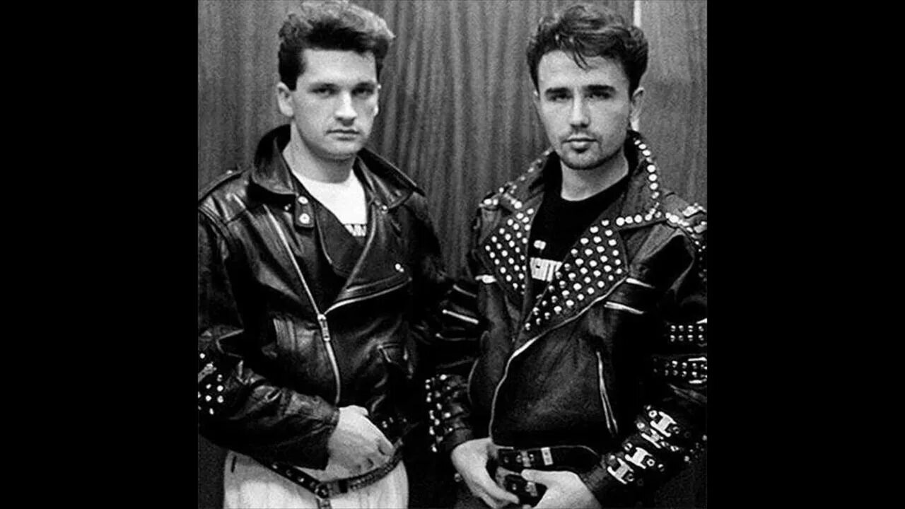 Группа кар-мэн фото. Кармэн группа 1990. Кар мэн лучшее. Кар мэн лучшее. Кар-мэн лемох 1992.