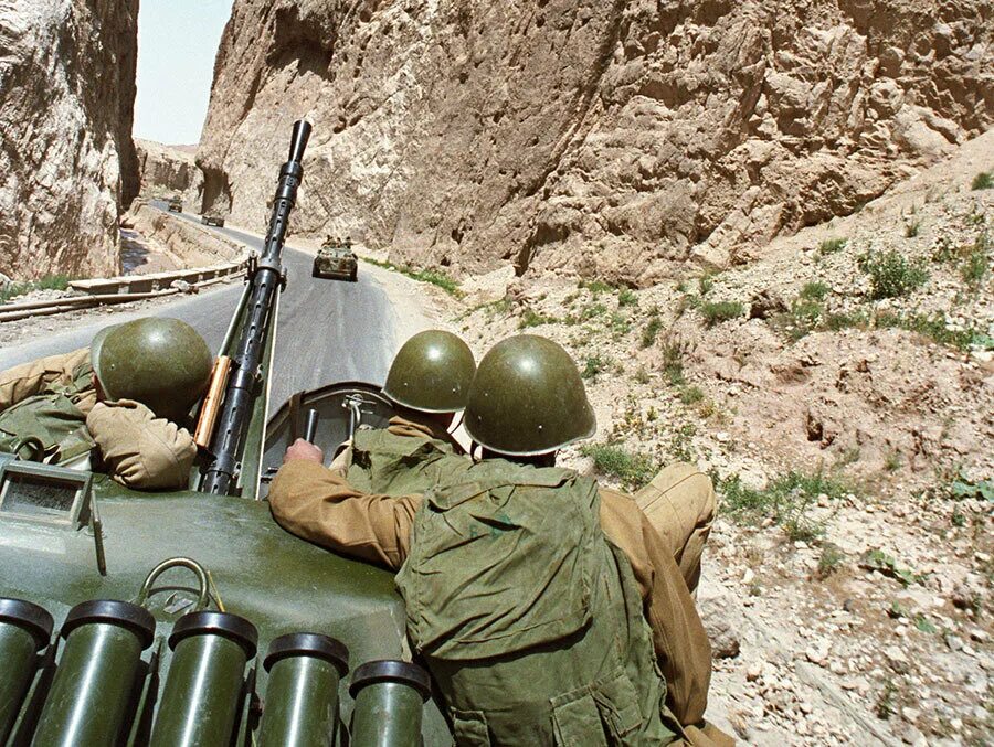 Афганская война (1979-1989). Солдаты афганистана 1979-1989. Афганистан военные действия. Бойцы афгана. Бойцы афгана.
