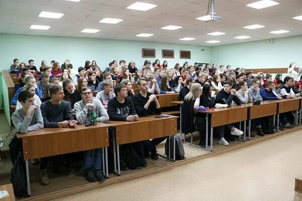 Общежитие металлургического колледжа череповец. П. Металлургический колледж чмк. Металлургический колледж чмк. Чмк им бардина.