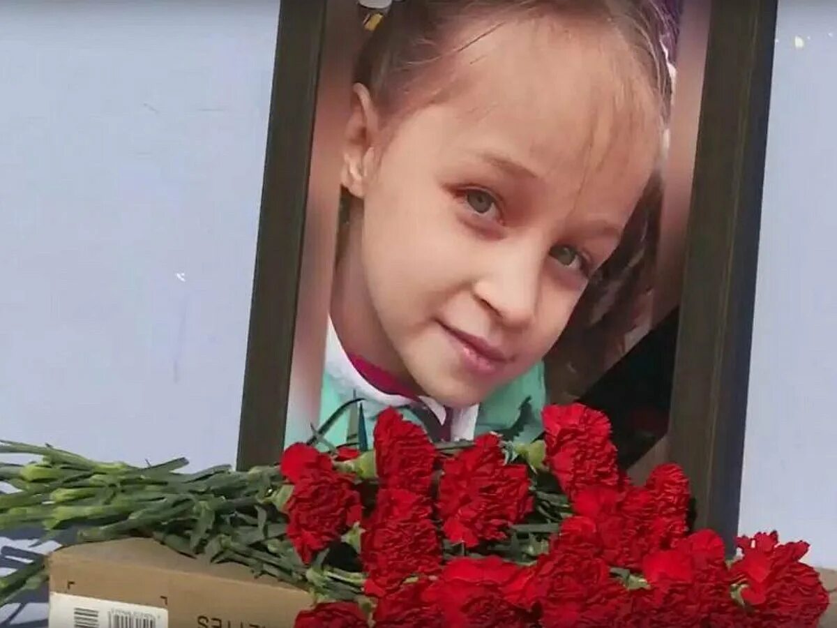 12 летнюю девочку нашли убитой