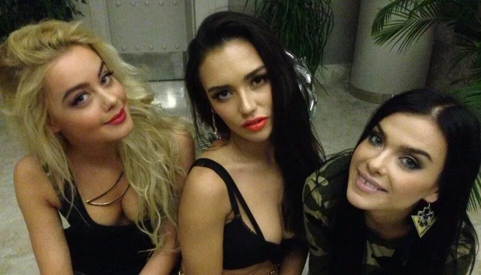 Группа serebro 2016. Солистка serebro. Участницы группы serebro. Серебро имя участниц. Серебро группа участницы.