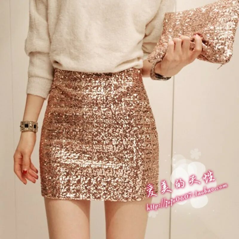 образы с мини юбкой с пайетками. юбка мини с пайетками. короткая юбка с пайетками. черная блестящая юбка. мини юбка с пайетками черная.